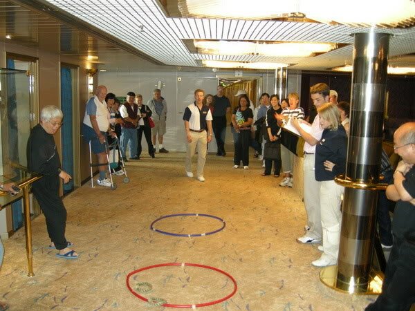 15cruise-as-a-way-of-vacation.jpg