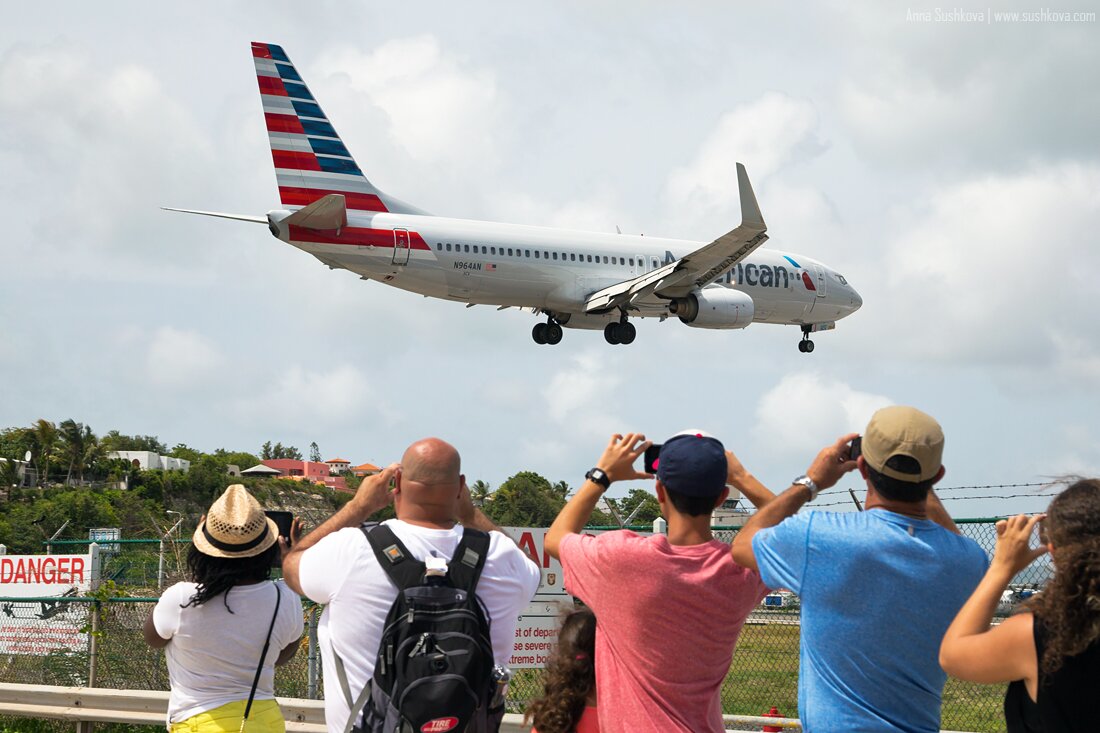 16narrow-bodied-aircrafts-of-sint-maarten.jpg