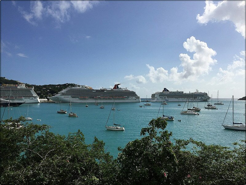17new-year-holidays-cruise-on-hal.jpg