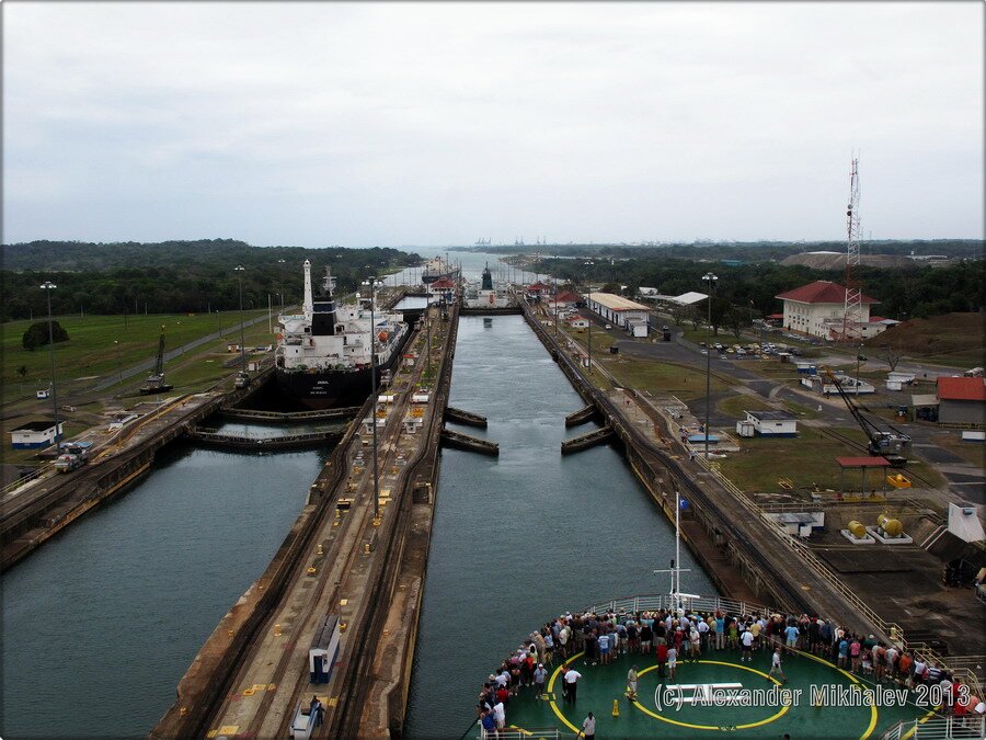 18another-passage-through-the-panama-canal.jpg
