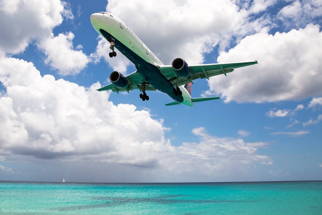 1narrow-bodied-aircrafts-of-sint-maarten.jpg