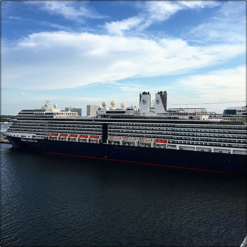 1new-year-holidays-cruise-on-hal.jpg