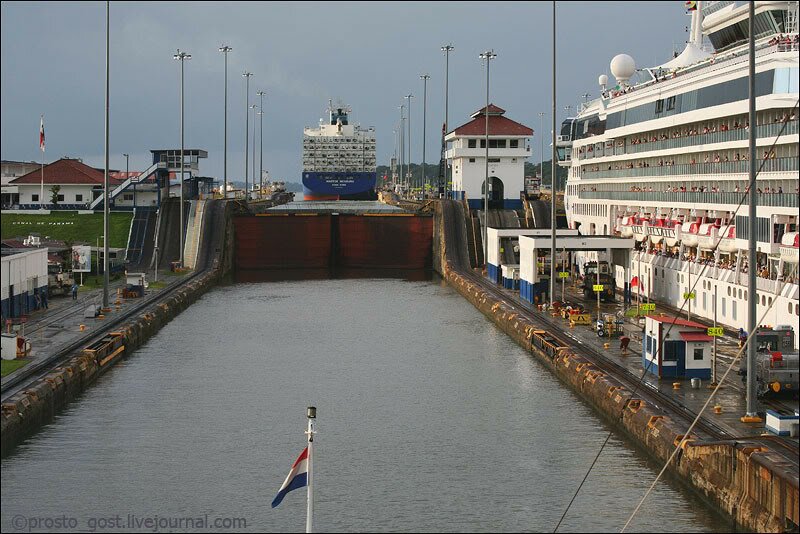 1panama-canal.jpg