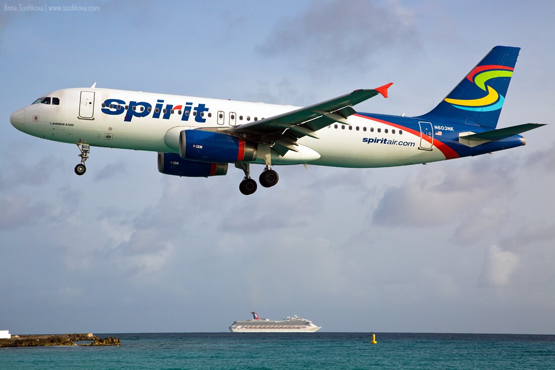 22narrow-bodied-aircrafts-of-sint-maarten.jpg