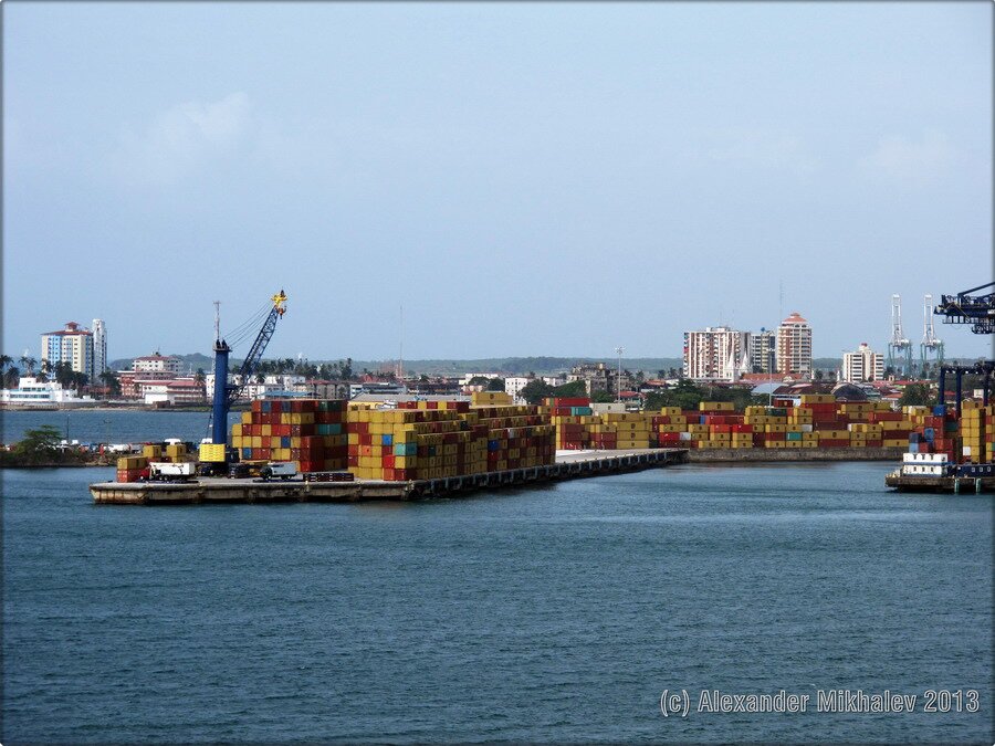 26another-passage-through-the-panama-canal.jpg
