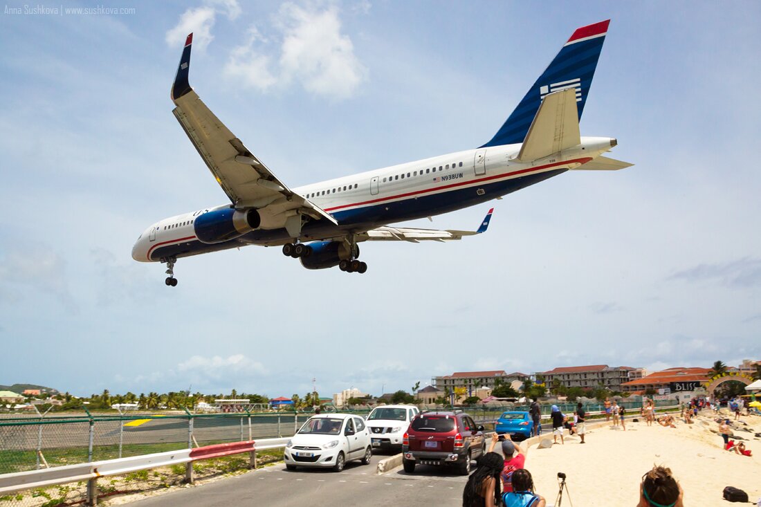 27narrow-bodied-aircrafts-of-sint-maarten.jpg