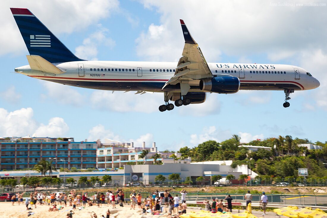 32narrow-bodied-aircrafts-of-sint-maarten.jpg