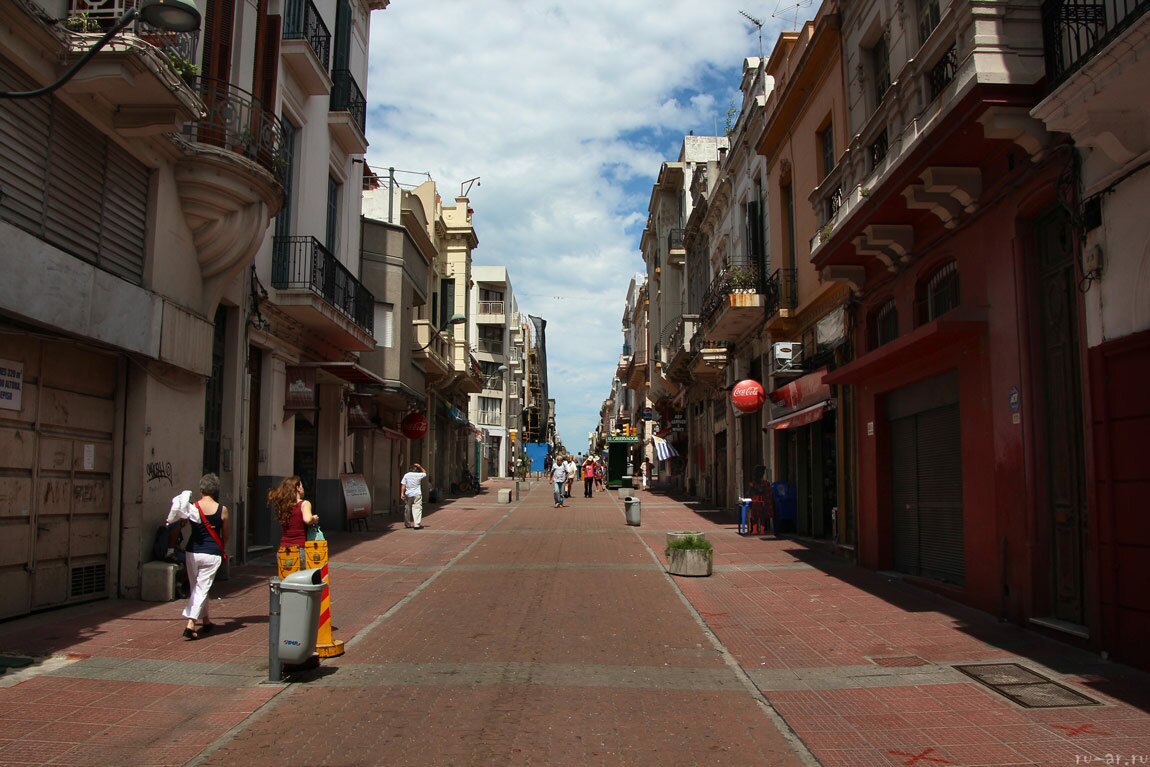39uruguay-city-tour-montevideo.jpg