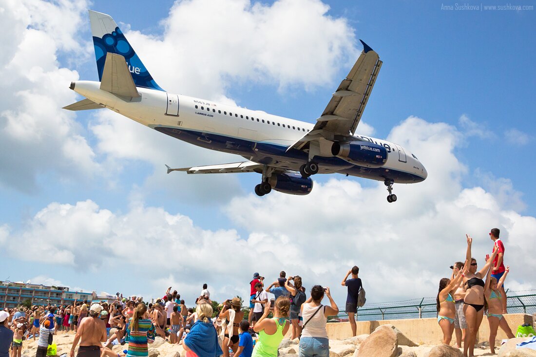51narrow-bodied-aircrafts-of-sint-maarten.jpg