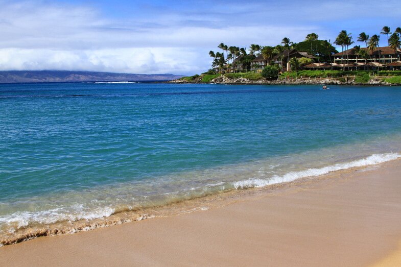 55hawaii-cruise-the-island-of-maui.jpg