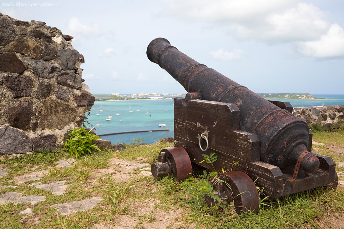 6marigot-french-capital-of-saint-martin.jpg