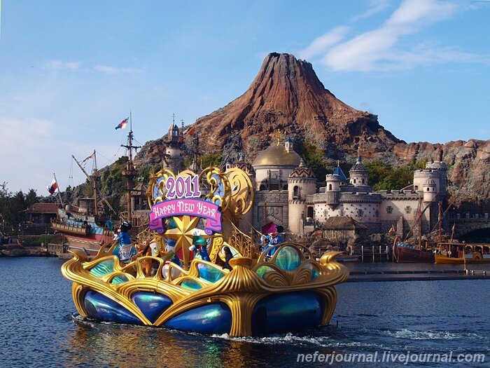 6tokyo-disneysea-park-p1.jpg