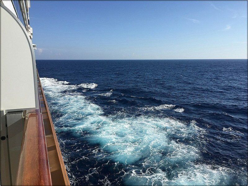 7new-year-holidays-cruise-on-hal.jpg