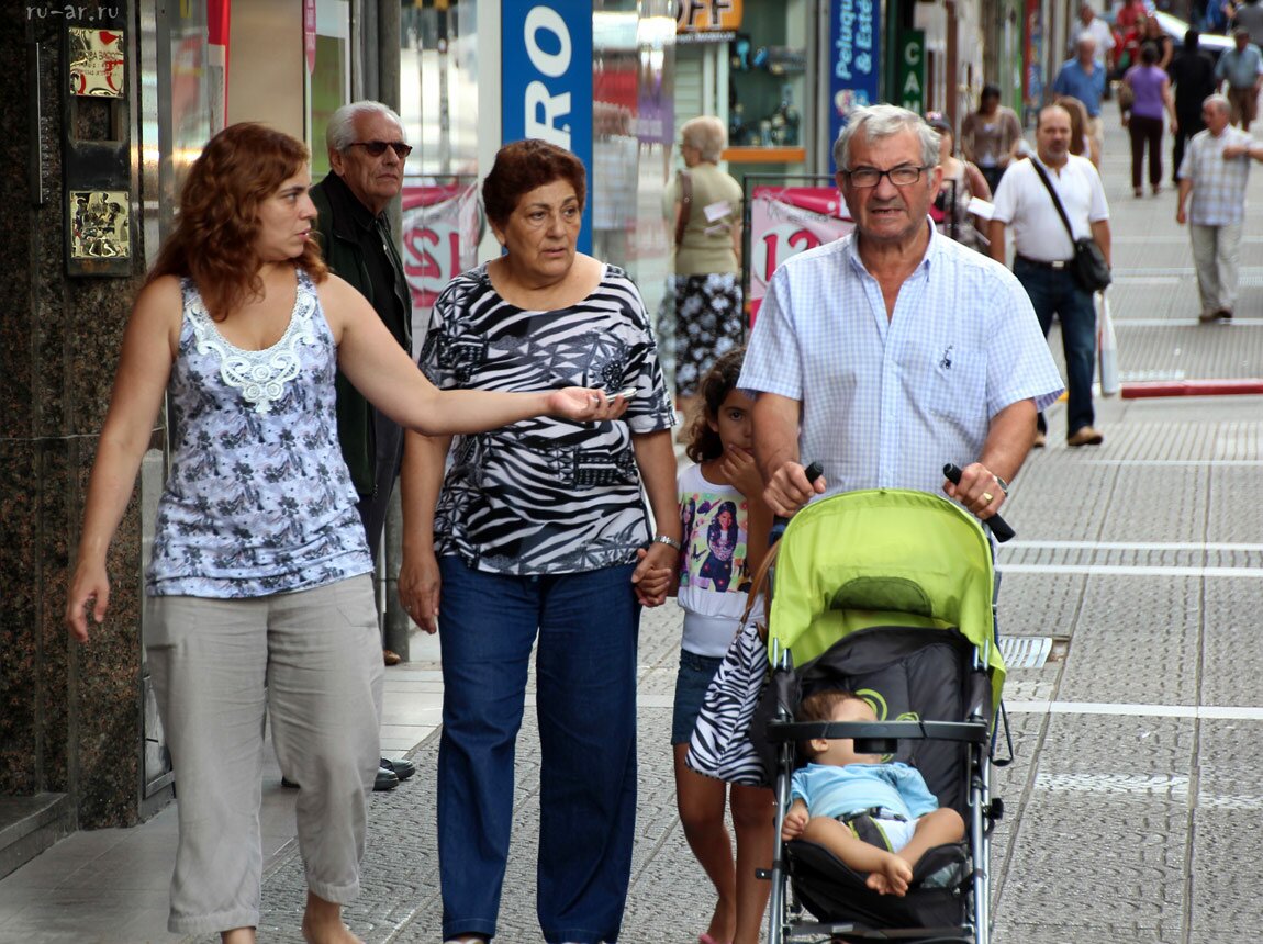 8uruguay-city-tour-montevideo.jpg