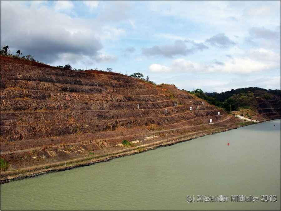 9another-passage-through-the-panama-canal.jpg