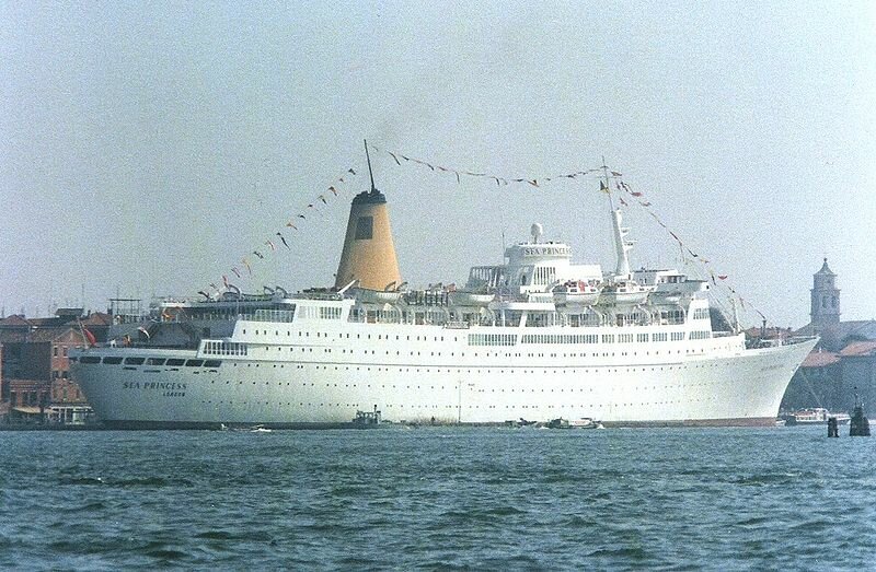 14former-princess-ships.jpg