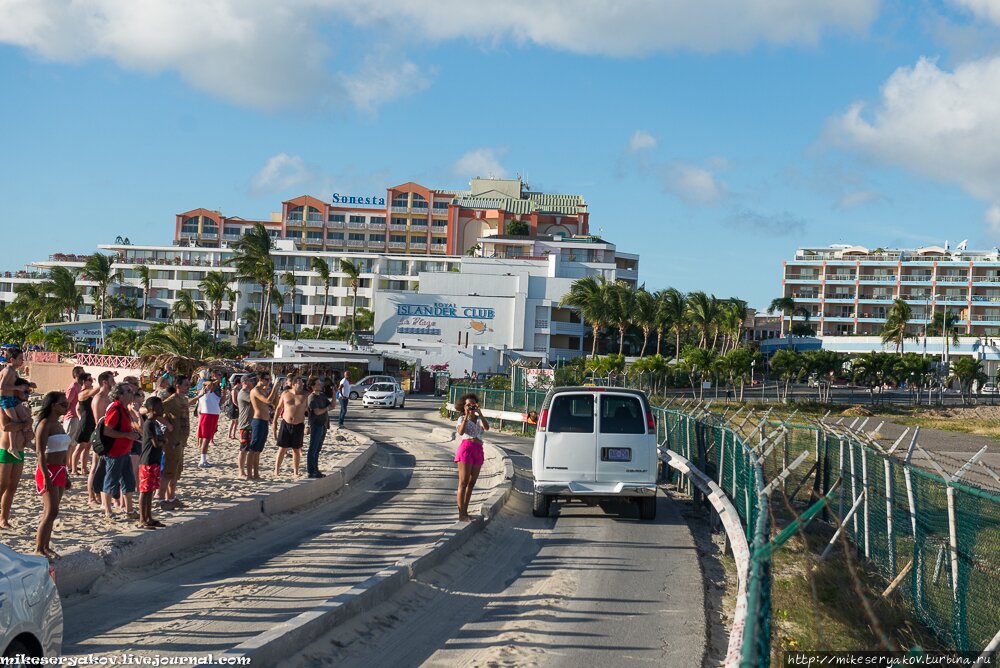 14st-maarten-the-most-famous-caribbean-island.jpg