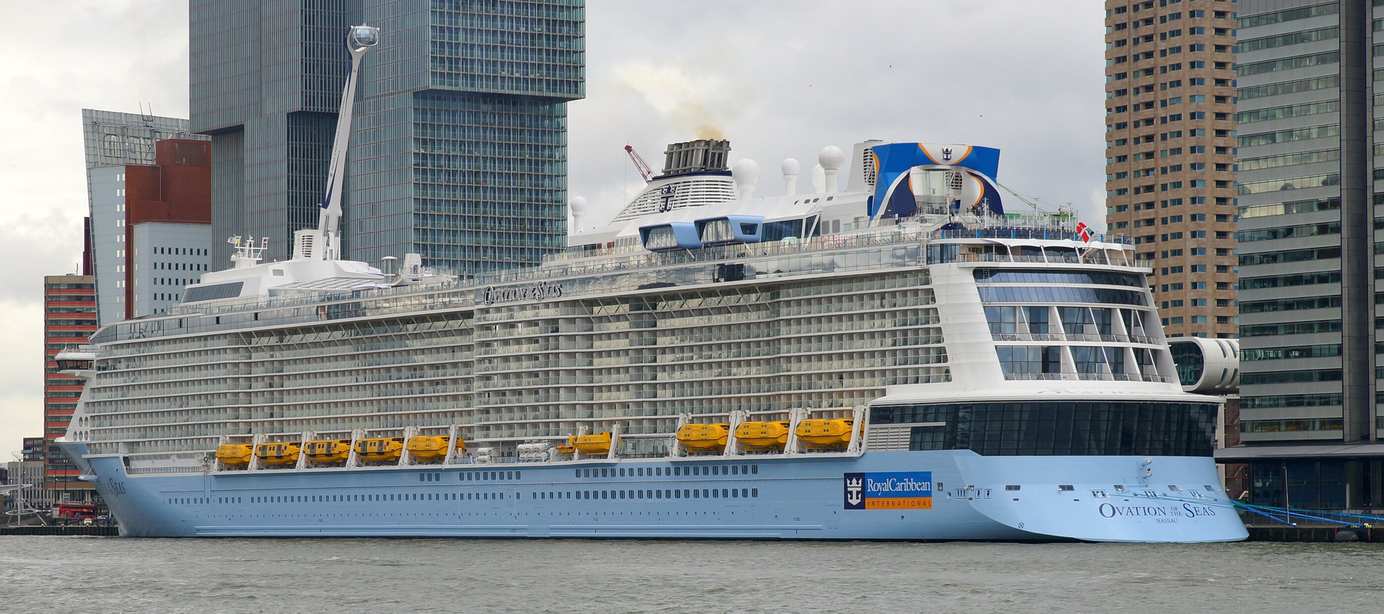 1extreme-on-board-ovationoftheseas.jpg