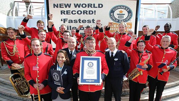325cruise-world-records.jpg