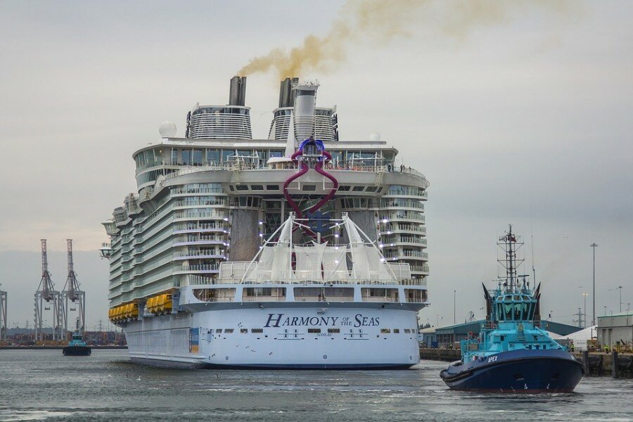 3royal-caribbean-family.jpg