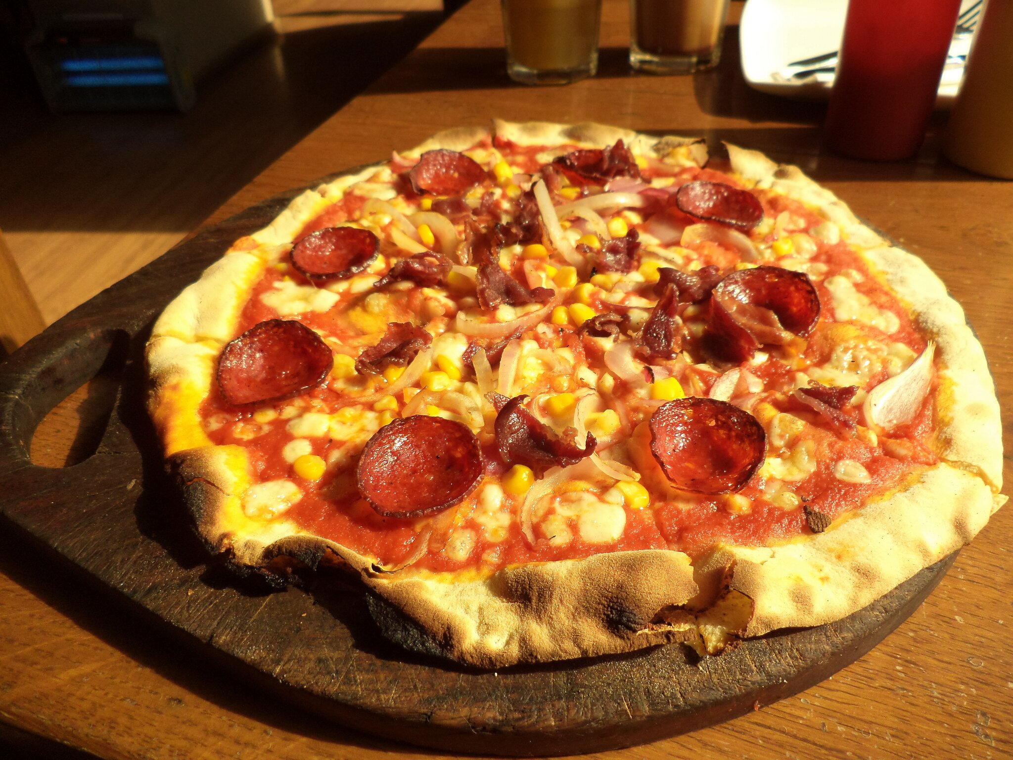 4_pepperoni_pizza.jpg