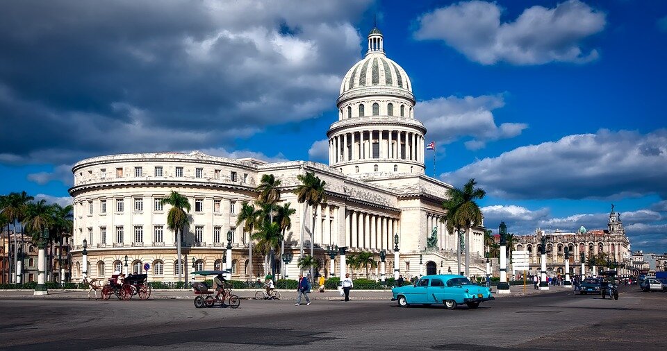 4empress-of-the-seas-visits-cuba.jpg