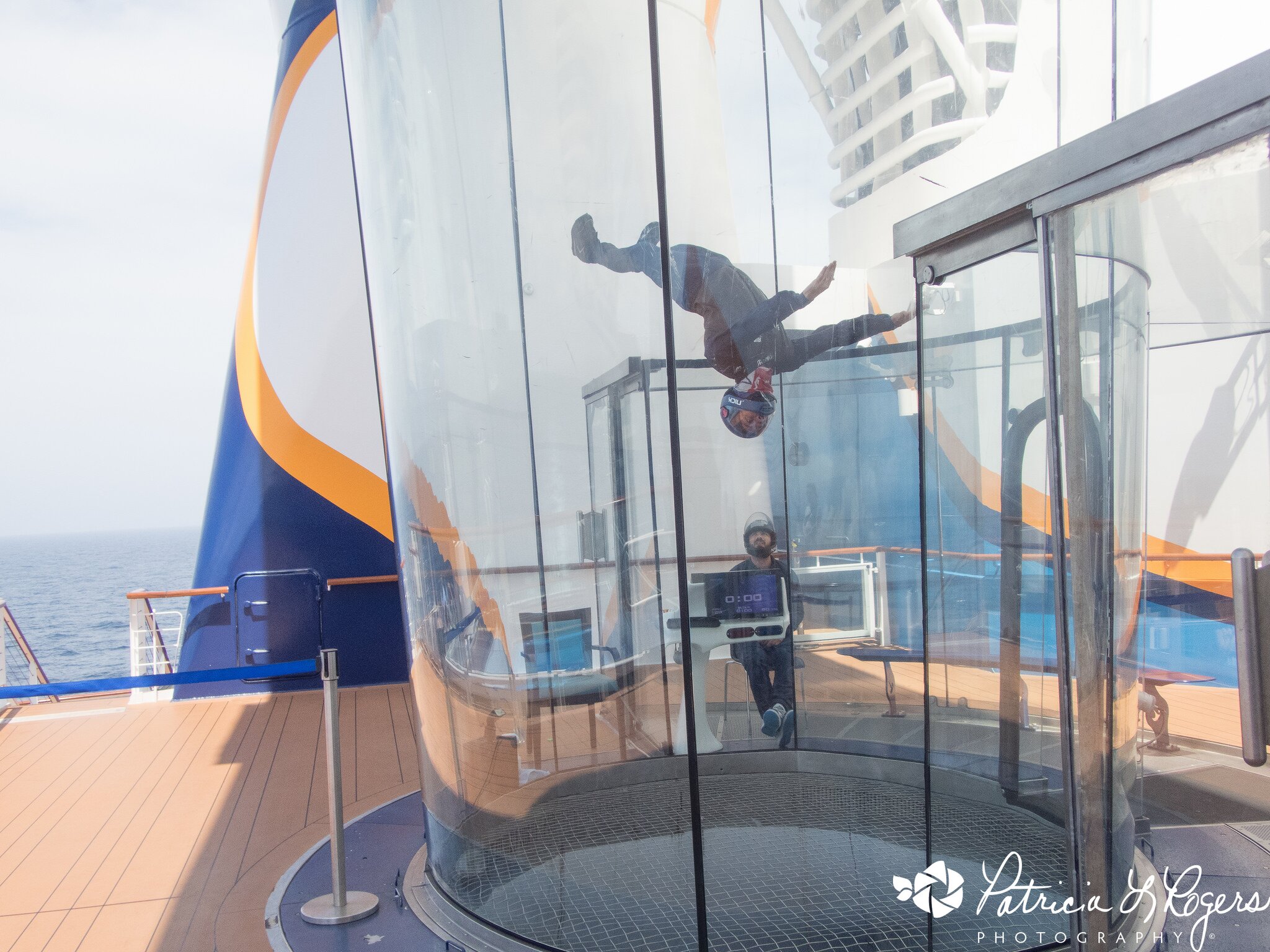 4extreme-on-board-ovationoftheseas.jpg