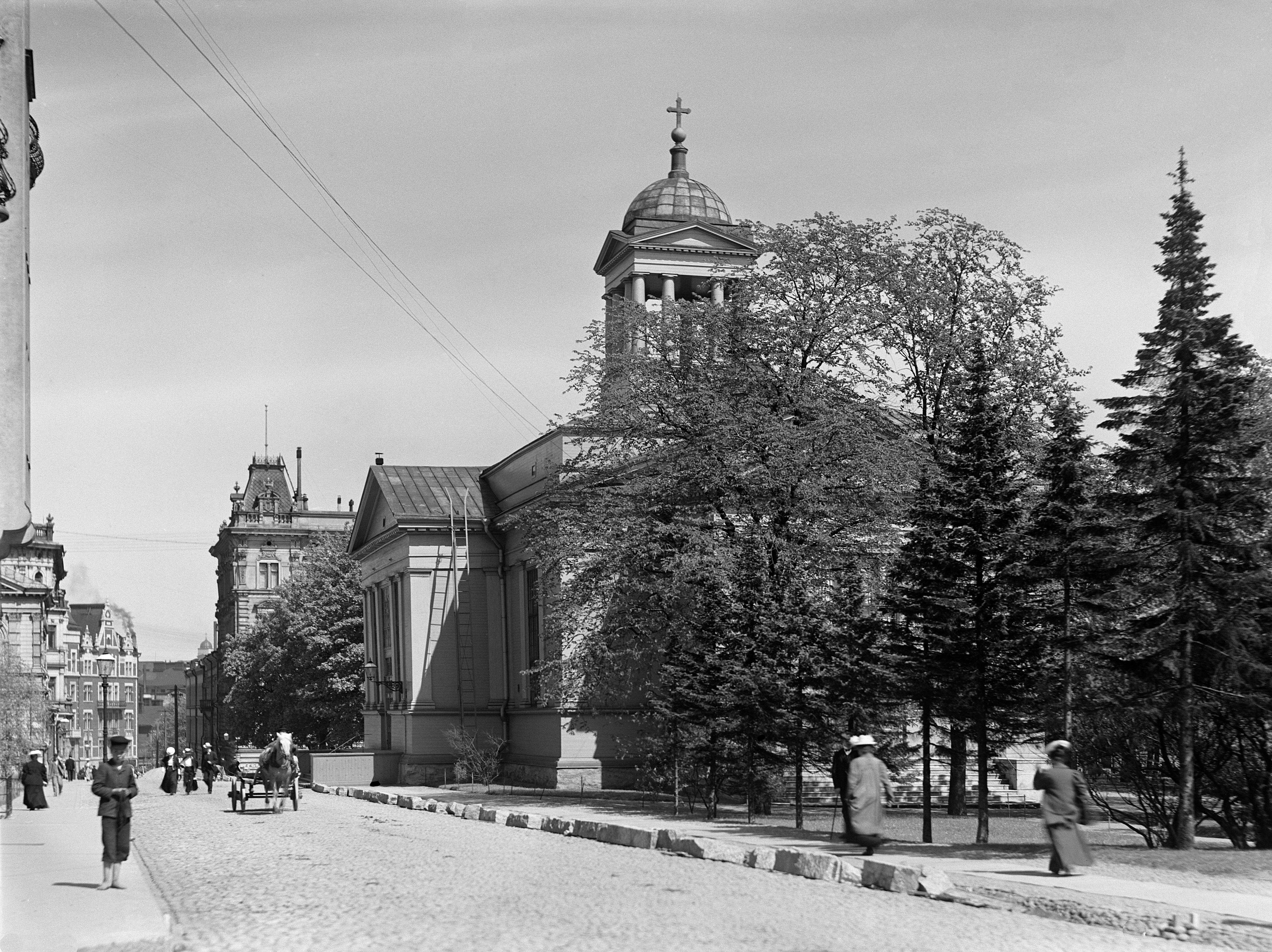 https://www.flickr.com/commons/usage/ ||| No known copyright restrictions