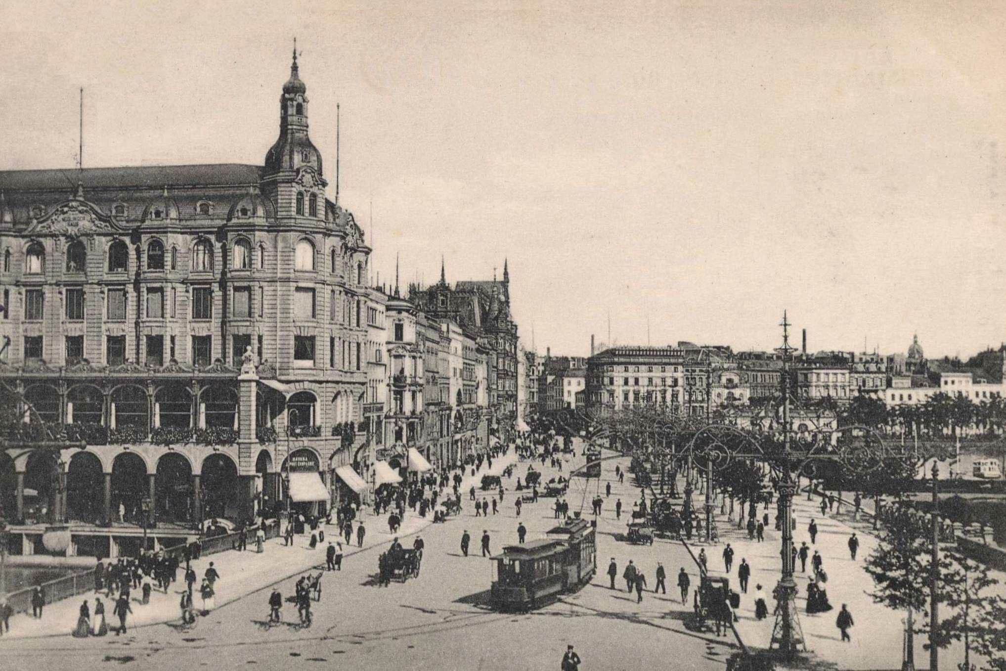 http://creativecommons.org/licenses/by-sa/3.0 ||| Public domain