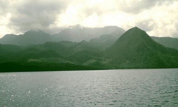 Top-10 landmarks of Roseau, Dominica by CruiseBe