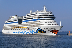 © <a href="https://commons.wikimedia.org/wiki/File:AIDAmar_departing_Tallinn_25_July_2013.JPG" target="_blank" rel="nofollow">Pjotr Mahhonin/Wikimedia</a>/<a href="https://creativecommons.org/licenses/by-sa/3.0/deed.en" target="_blank" rel="nofollow">CC BY-SA 3.0</a>